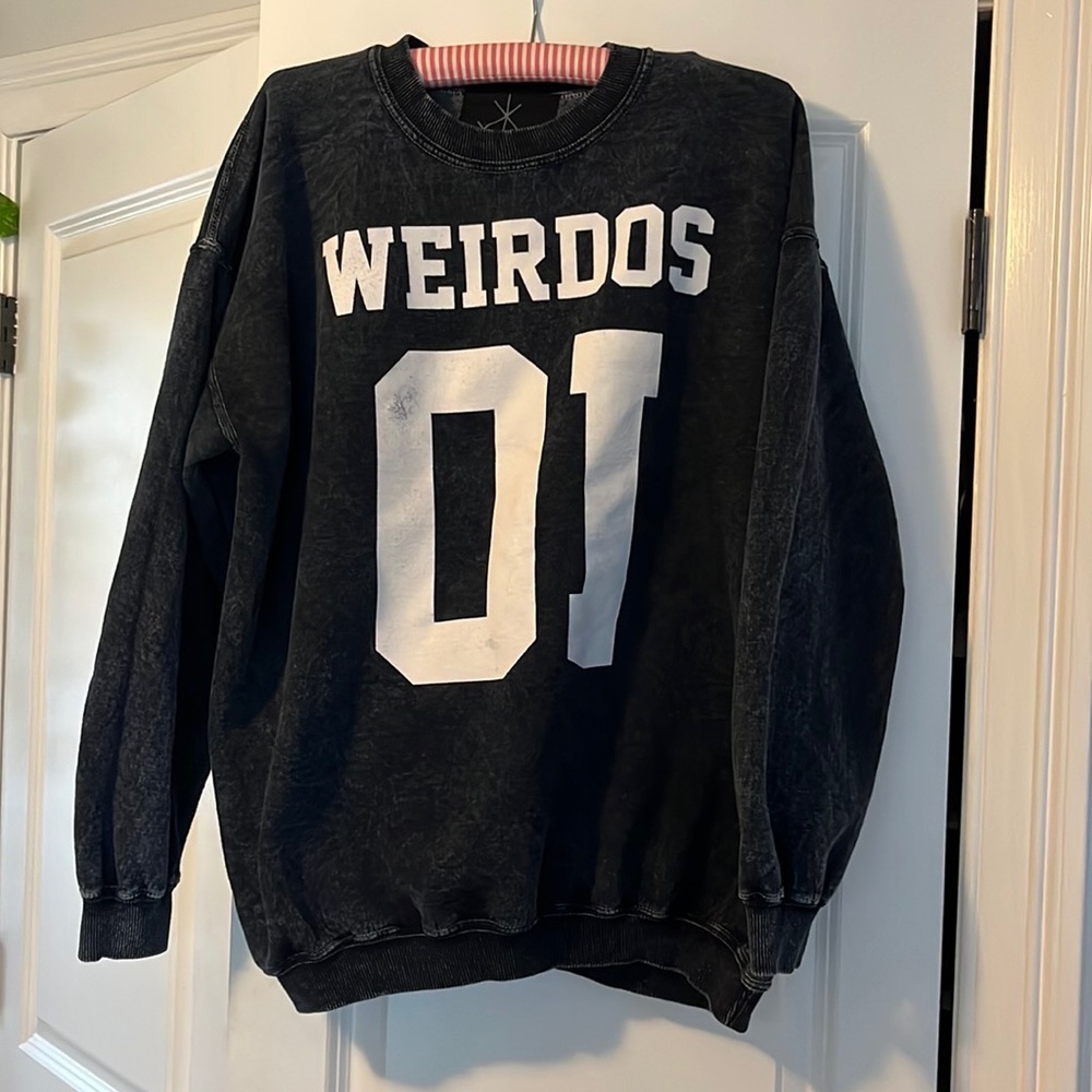 Weirdos crew neck